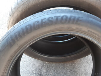 235/50 R20 -letné - 10