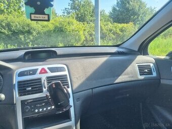 Peugeot 307 - 10