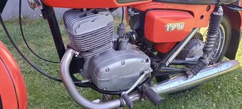 ČZ 175/487 1987 s TP a novou STK - 10