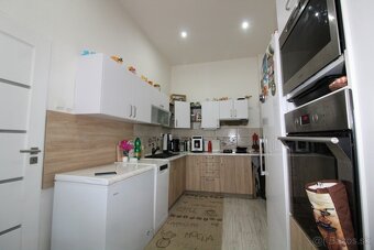 Na predaj dvojgeneračný dom + garáž v Poprade - 10