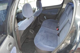 Predám Peugeot 206 1.1 benzín - 10