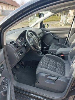TOURAN CROSS 2.0TDI 103KW ...2012... SK ŠPZ - 10