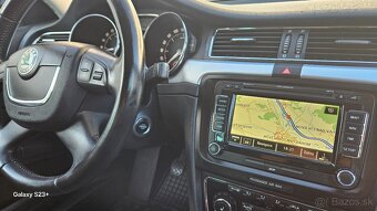 Škoda Superb 2.0TDI Elegance - 10