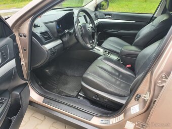 Subaru outback executive 2 D 2014/10 - 10