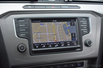 Volkswagen Passat Variant - 10