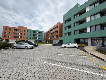 APEX reality prenájom zariadeného 2i. s balkónom v Hlohovci - 10