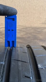 235/35r19 Pirelli letne - 10