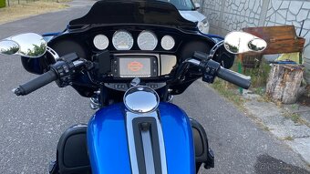 Harley Davidson Electra Glide Limited 107” - 10