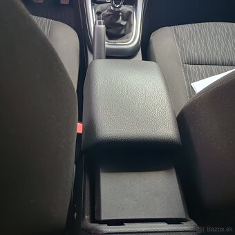 Opel Astra 1.4 turbo 103kw - 10
