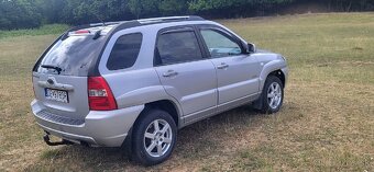 KIA SPORTAGE 2,0 CRDI 4x4 - 10