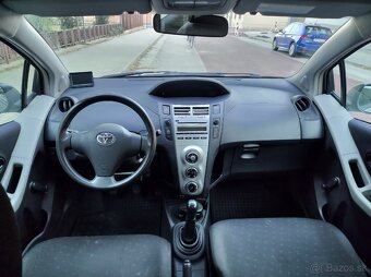 Toyota Yaris 2007 1.0 benzin - 10