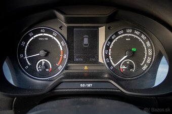 Škoda Octavia Combi 2.0 TFSI RS DSG - 10