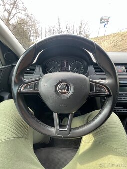 Škoda Rapid Spaceback - 10