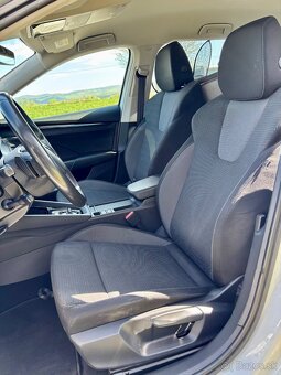 Škoda Octavia 4 2.0TDI DSG - 10