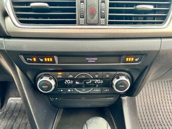 Mazda 3 2.0 Skyactiv - 10