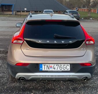 Volvo V40D CC - 10