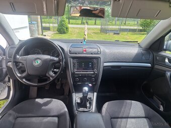 Škoda octavia 2 1.9 TDI - 10