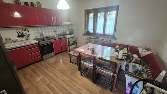 3i Rodinný Dom s Obrovským Pozemkom | Blato - 10