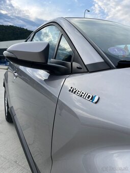 Toyota C-HR 1.8i Hybrid 2022 - 10