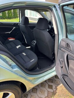 Škoda Octavia 2 rv. 2012 … 1.4 MPi - 10