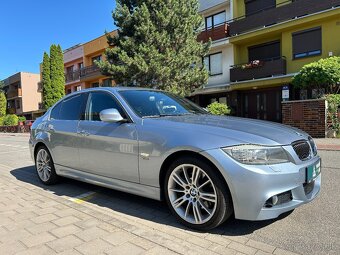 BMW Řada 3, 330d xDrive - 10
