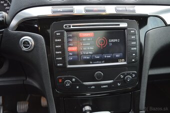 Ford S-Max 2.0TDCI,manuál, kůže ,výhřev,panorama ,bez koroze - 10