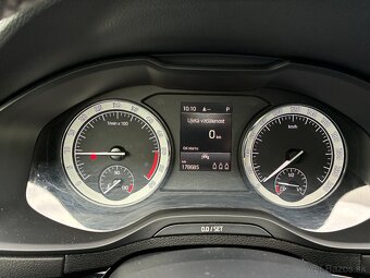 Škoda Karoq 1.6TDi 85kW STYLE DSG TAŽNÉ DPH ČERNÁ METALÍZA - 10