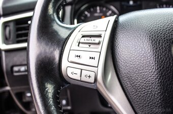 Nissan Qashqai 1.6 dCi Xtronic Tekna - 10