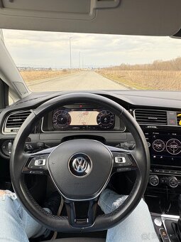 VW Golf 7 1,5 tsi R-line, automat, virtual,webasto, dynaudio - 10