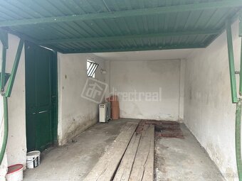 Predaj rodinného domu v centre Vlčian, pozemok 924 m2 - 10