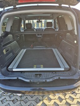 Ford S-max 2.2 TDCi Titanium - 10