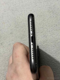 Predám iphone 11 128GB čierny používaný základne známky - 10