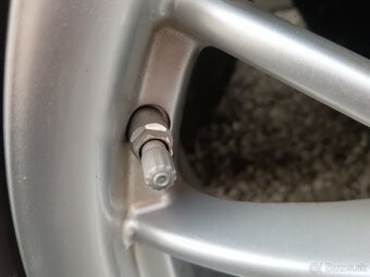 Predám alu disky Mercedes 8,5Jx17Hz 245x45R17. - 10