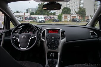 Opel Astra Sport Tourer ST 1.4 Turbo 140k Essentia/Selection - 10