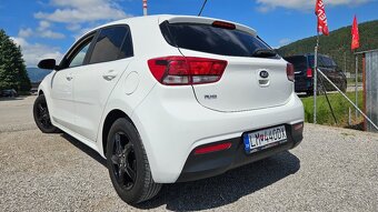Kia Rio 1.4 D-CVVT Silver A/T - 10