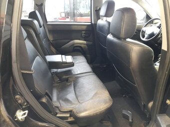 Predám náhradné diely na citroen crosser 2,2 hdi 115 kW - 10