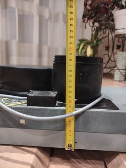 Vstavany digestor - 10