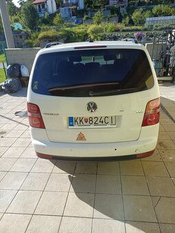 VW TOURAN - 10