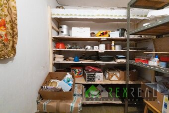 Predaj rodinného domu s veľkým pozemkom Kosihy nad Ipľom. - 10