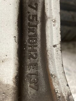 Orig alu AUDI 225/45r18 letní 5mm - 10
