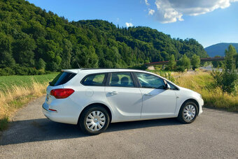 Opel Astra 1.6Cdti Combi r.v.2015 Kúpená na Slovensku - 10