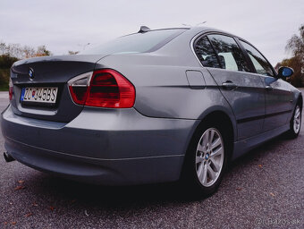 BMW E90 325i 6A/T xDrive (2008) - 10