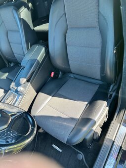 Mercedes Benz 300 CDI 4 Matic - 10