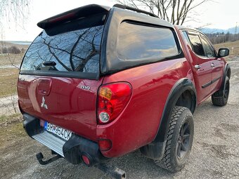 Mitsubishi L 200 2.5 DI-D Double Cab Intense A/T - 10