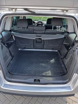 Opel Zafira 1.8 ( 7 miestna ) - 10