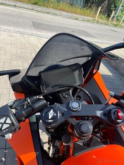 KTM 390 RC - 10