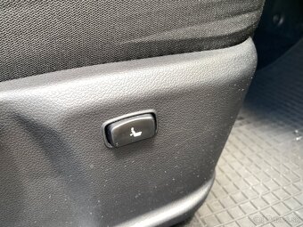 KIA Ceed, 1.6 i, Combi, silver, 99 kW, - 10