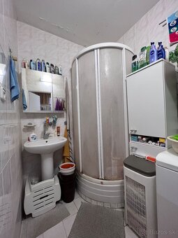 PREDAJ 4-izbový byt Piešťany - Teplická - 10