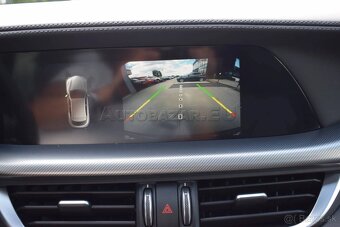 Alfa Romeo Stelvio 2.2 JTDM 210k Super AWD A/T - 10