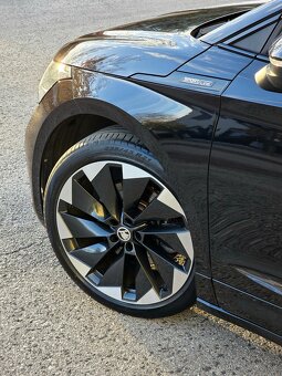 Škoda ENYAQ iV SPORTLINE BLACK - 10